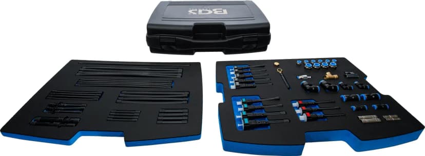 Set adapterjev in cevnih vodov, za digitalni merilnik tlaka in kompresije BGS 63410